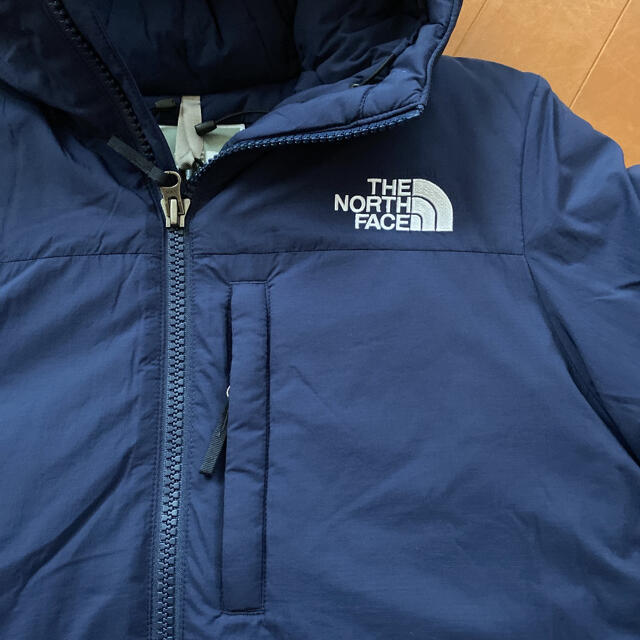 THE NORTH FACE(ザノースフェイス)の新品　ノースフェイス　ダウン　レディースM レディースのジャケット/アウター(ダウンジャケット)の商品写真