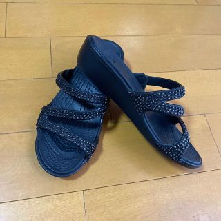 クロックス(crocs)のクロックス　サンダルw7 (サンダル)