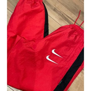 ナイキ(NIKE)のNIKE ナイロンパンツ(ジャージ)