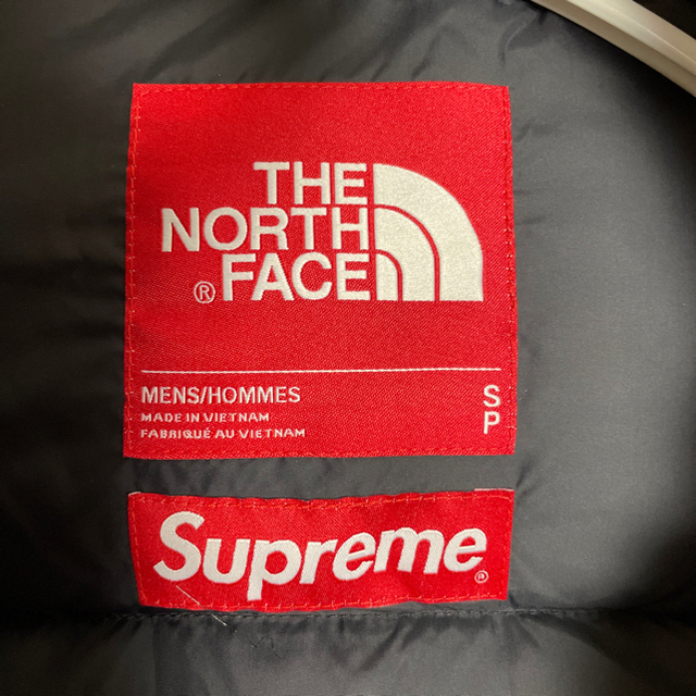 supreme northface faux fur nuptse jacket メンズのジャケット/アウター(ダウンジャケット)の商品写真