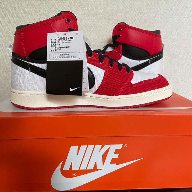 NIKE(ナイキ)のNIKE AIR JORDAN 1 KO CHICAGO AJ1KO AJKO メンズの靴/シューズ(スニーカー)の商品写真