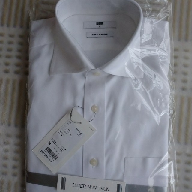 UNIQLO(ユニクロ)のユニクロノンアイロンワイシャツ メンズのトップス(シャツ)の商品写真