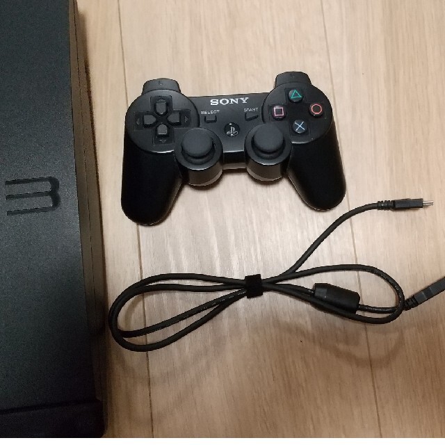 PlayStation3(プレイステーション3)のplaystation3 本体　トルネ&HDD付属　中古品 エンタメ/ホビーのゲームソフト/ゲーム機本体(家庭用ゲーム機本体)の商品写真