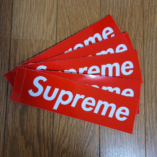 Supreme(シュプリーム)のSupreme ステッカー エンタメ/ホビーのコレクション(ノベルティグッズ)の商品写真