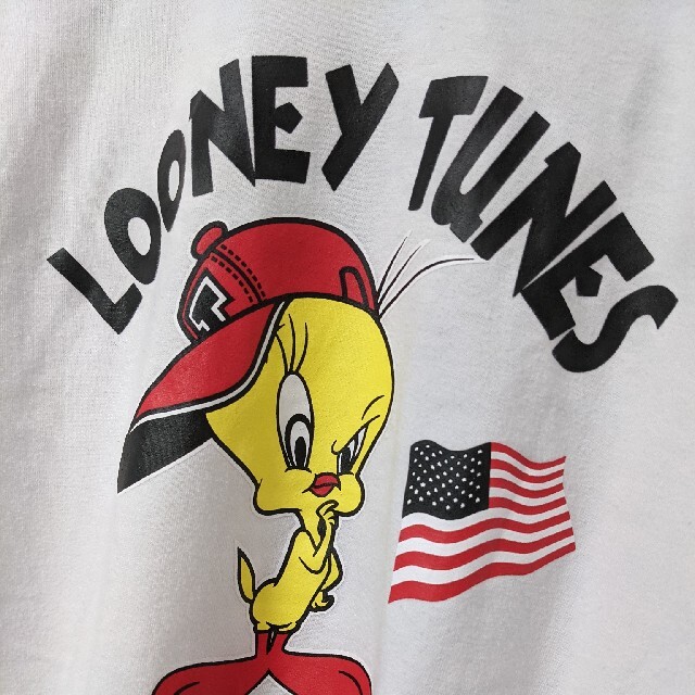 Disney(ディズニー)のLOONEY TUNES tシャツ レディースのトップス(Tシャツ(半袖/袖なし))の商品写真