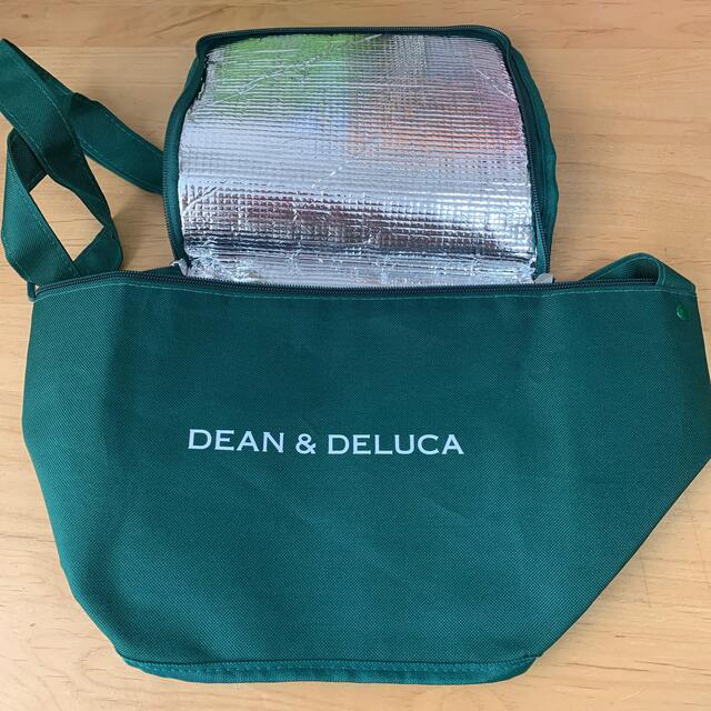 DEAN & DELUCA(ディーンアンドデルーカ)のDEAN & DELUCA 保冷バッグ　3点セット レディースのバッグ(エコバッグ)の商品写真