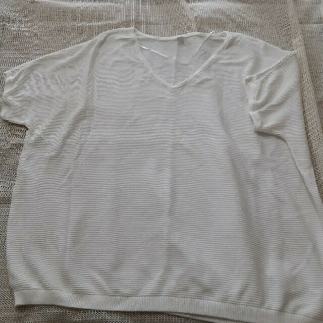 UNIQLO(ユニクロ)のユニクロ サマーニット風Tシャツ レディースのトップス(ニット/セーター)の商品写真
