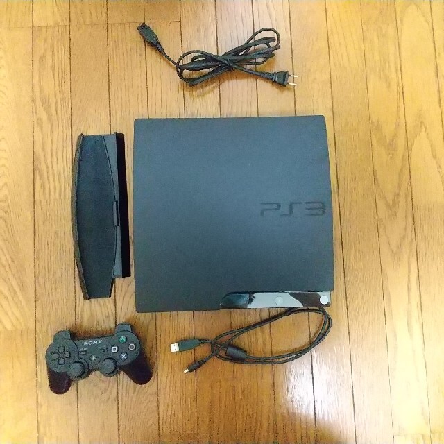 PlayStation3(プレイステーション3)のPlaystation3本体、torne、GT5等付属 中古品 エンタメ/ホビーのゲームソフト/ゲーム機本体(家庭用ゲーム機本体)の商品写真