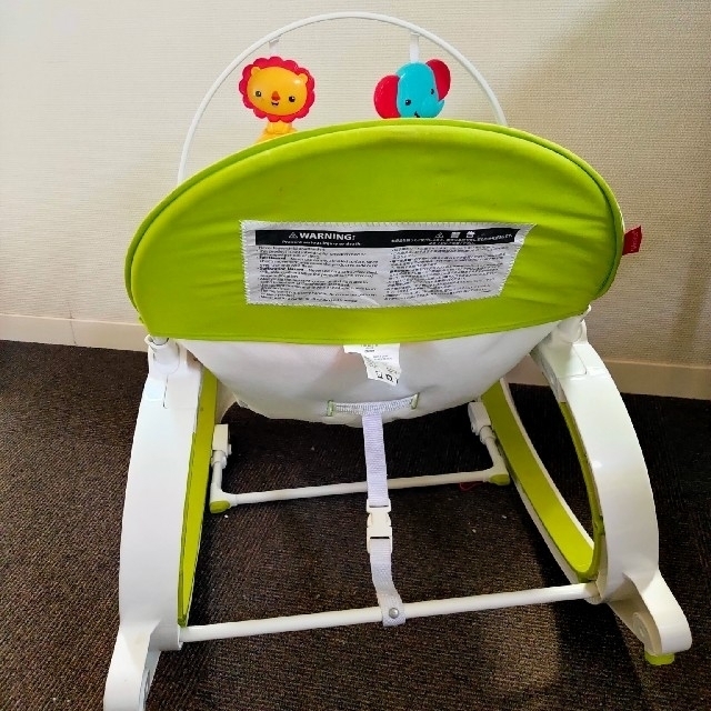 Fisher-Price(フィッシャープライス)のバウンサー、ロッキングチェア インテリア/住まい/日用品の椅子/チェア(ロッキングチェア)の商品写真