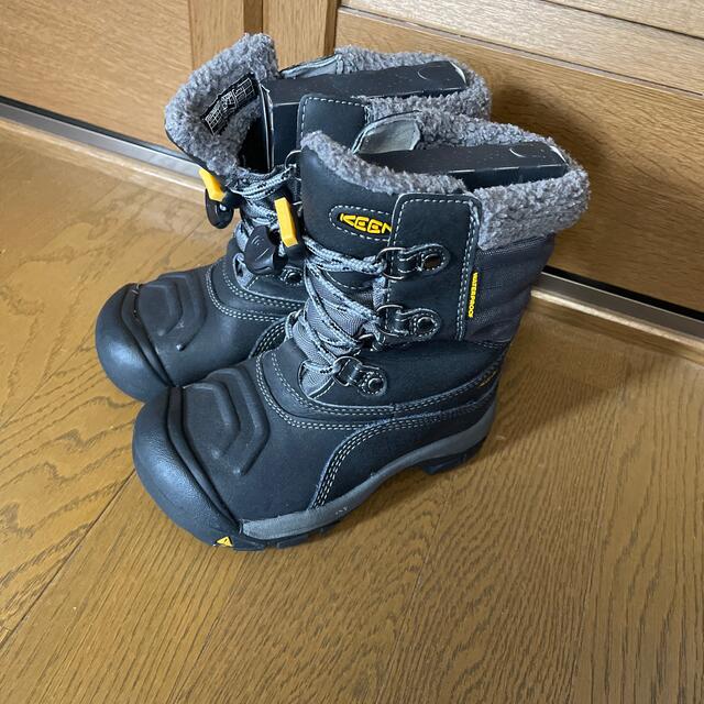 KEEN(キーン)のkeen ブーツ　18㎝ キッズ/ベビー/マタニティのキッズ靴/シューズ(15cm~)(ブーツ)の商品写真