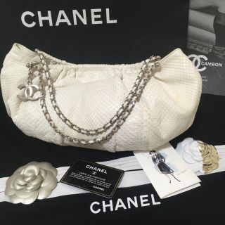 シャネル(CHANEL)のねこちゃんさん様専用♡美品★ シャネル  チェーン ショルダー バッグ 正規品(ショルダーバッグ)