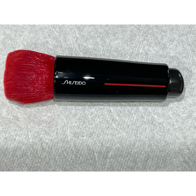 SHISEIDO (資生堂)(シセイドウ)の資生堂　フェイスブラシ；フェイスデュオ コスメ/美容のメイク道具/ケアグッズ(チーク/フェイスブラシ)の商品写真