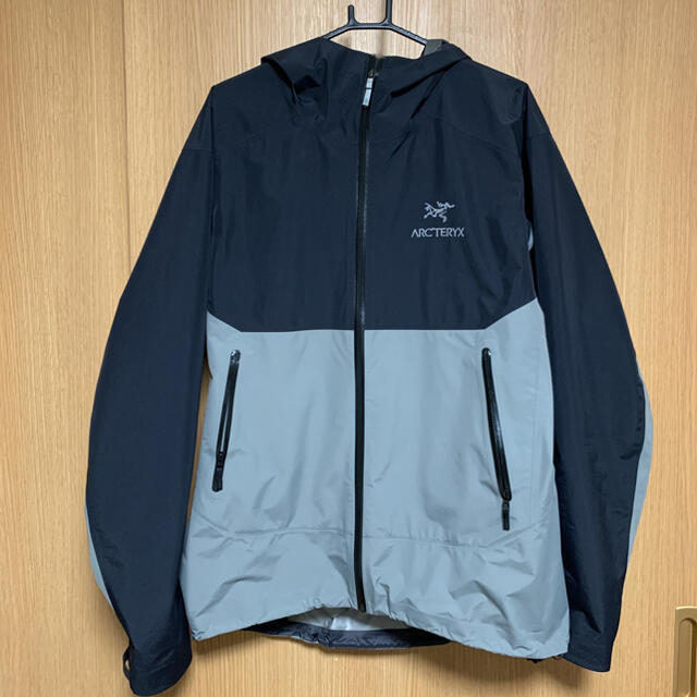 ARC'TERYX(アークテリクス)のteaオレ様　ARC’TERYXゼータ SL ジャケット zeta sl L メンズのジャケット/アウター(マウンテンパーカー)の商品写真