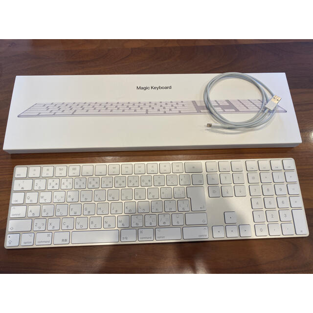Apple Magic Keyboard テンキー付き マジックキーボード