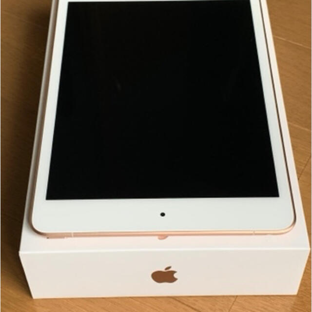 iPad(アイパッド)のiPad mini 5 Wi-Fi+Cellular 64GB simロック解除 スマホ/家電/カメラのPC/タブレット(タブレット)の商品写真