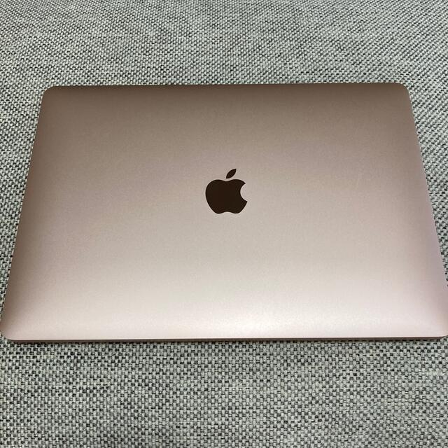 Apple(アップル)のMacBook Air 2019モデル 256GB メモリ8GB スマホ/家電/カメラのPC/タブレット(ノートPC)の商品写真