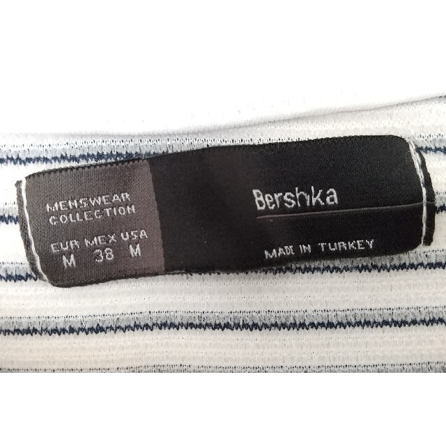 Bershka(ベルシュカ)のbershkaベルシュカきれいめボーダーTシャツカットソーメンズMレディースにも メンズのトップス(Tシャツ/カットソー(半袖/袖なし))の商品写真