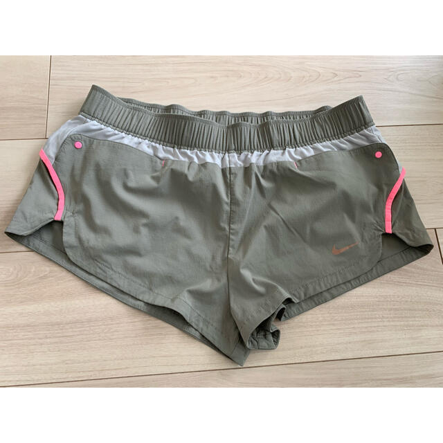 Nike Nike ランニングパンツ ショートパンツ レディースの通販 By ケンサキイカ S Shop ナイキならラクマ Nike Nike ランニングパンツ ショートパンツ レディースの通販 By ケンサキイカ S Shop ナイキならラクマ