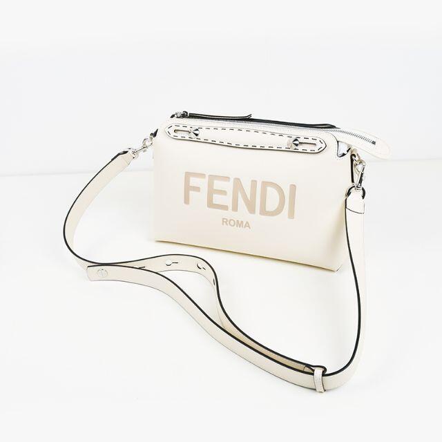 FENDI(フェンディ)のFENDIフェンディ By The Way Medium バイザウェイ バッグ レディースのバッグ(ハンドバッグ)の商品写真