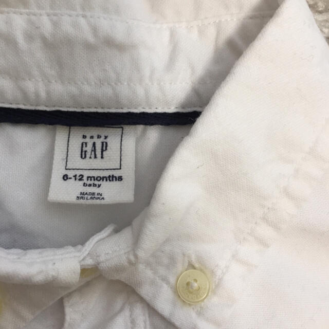 babyGAP(ベビーギャップ)の美品★ベビーギャップ★シャツロンパーツ 白 60 6M キッズ/ベビー/マタニティのベビー服(~85cm)(シャツ/カットソー)の商品写真