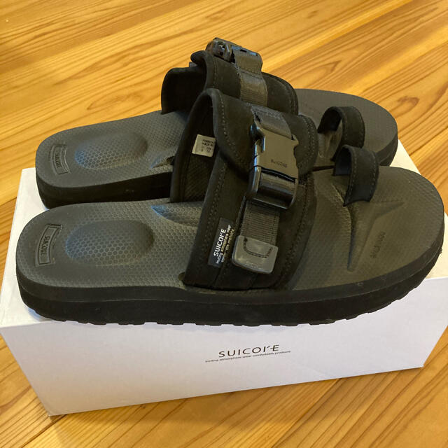 nonnative(ノンネイティブ)のnonnative HUNTER SANDAL by SUICOKE メンズの靴/シューズ(サンダル)の商品写真