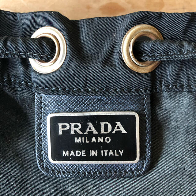 PRADA(プラダ)のPRADA 巾着ポーチ レディースのファッション小物(ポーチ)の商品写真