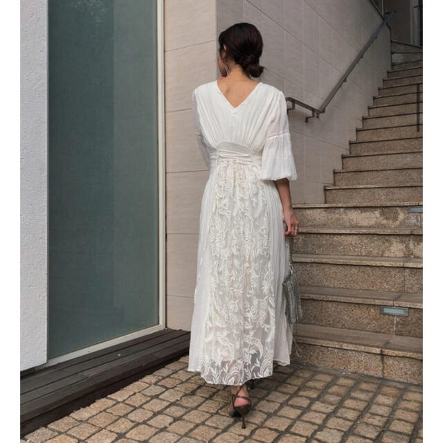 Ameri VINTAGE - 【新品】MEDI EMBROIDERY TULLE LACE DRESSの通販 by