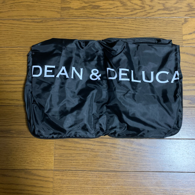 DEAN & DELUCA(ディーンアンドデルーカ)の☆彡　新品　DEAN & DELUCA レジカゴバック レディースのバッグ(エコバッグ)の商品写真