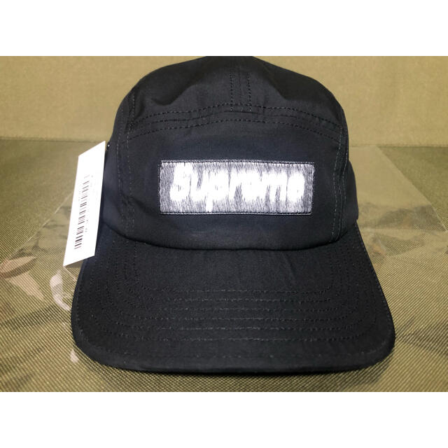 Supreme(シュプリーム)の21ss Supreme Reversed Label Camp Cap 黒 メンズの帽子(キャップ)の商品写真