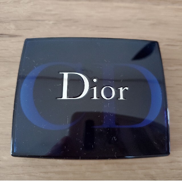 Dior(ディオール)の【ディオール】アイシャドウ サンククルールイリディセント #609 コスメ/美容のベースメイク/化粧品(アイシャドウ)の商品写真