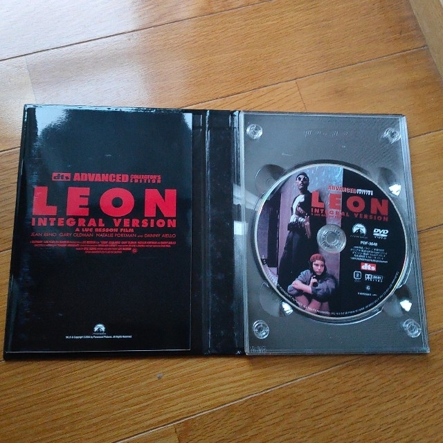 LEON ダブル・パック〈20000セット限定生産・2枚組〉 エンタメ/ホビーのDVD/ブルーレイ(外国映画)の商品写真