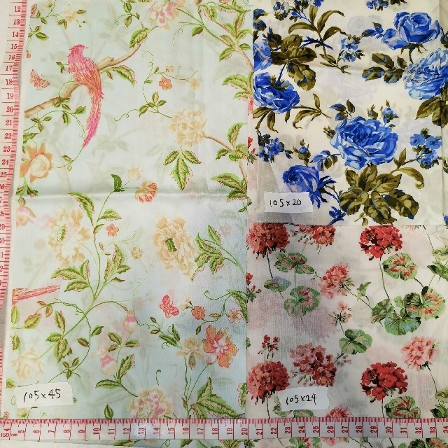 LAURA ASHLEY(ローラアシュレイ)の【72】LAURA ASHLEY ローラアシュレイ　ローン生地カットクロス11枚 ハンドメイドの素材/材料(生地/糸)の商品写真