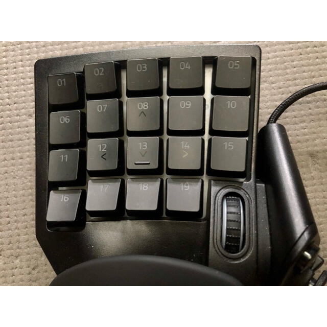 Razer Tartarus V2 左手用キーパッド 3