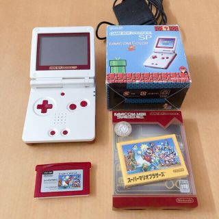 ソフト2本付き　ゲームボーイアドバンス　ファミコンカラー本体