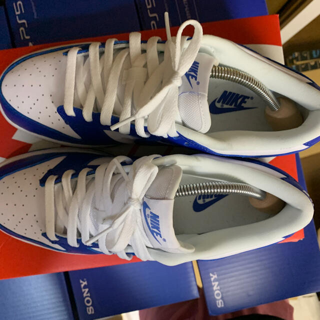 27cm NIKE DUNK LOW KENTUCKY  メンズの靴/シューズ(スニーカー)の商品写真