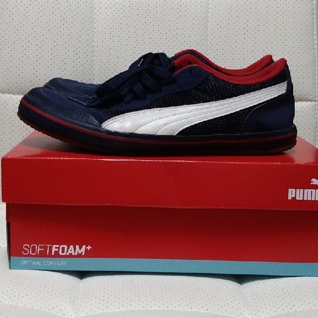 PUMA(プーマ)のPUMAスニーカー メンズの靴/シューズ(スニーカー)の商品写真