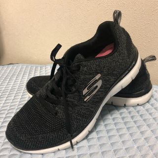 スケッチャーズ(SKECHERS)のスケッチャーズ　スニーカー　23.5cm  黒、グレー(スニーカー)