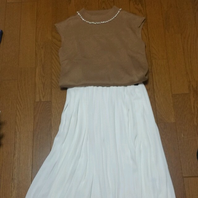 INGNI(イング)の白プリーツスカート♡イング レディースのスカート(ロングスカート)の商品写真