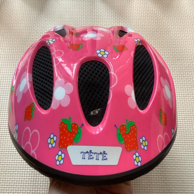 子ども用ヘルメット　1歳から4歳　ピンク柄 自動車/バイクのバイク(ヘルメット/シールド)の商品写真