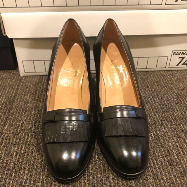 未使用 タニノクリスチ 黒 キルト付きパンプス 【通販 人気】 evezek.hu