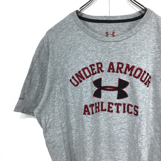 UNDER ARMOUR(アンダーアーマー)の〇大人気☆アンダーアーマー☆半袖Ｔシャツ☆L☆グレー☆ロゴ刺繍☆I12〇 メンズのトップス(Tシャツ/カットソー(半袖/袖なし))の商品写真