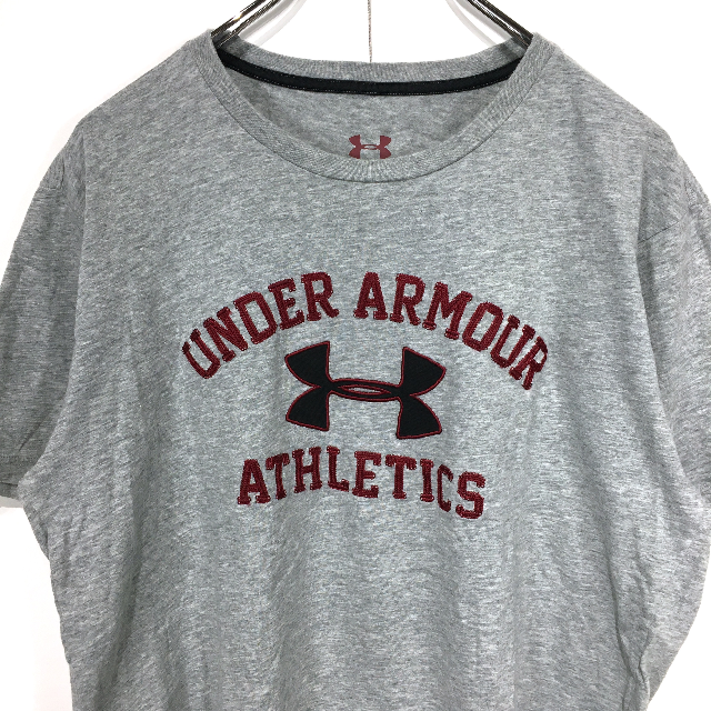 UNDER ARMOUR(アンダーアーマー)の〇大人気☆アンダーアーマー☆半袖Ｔシャツ☆L☆グレー☆ロゴ刺繍☆I12〇 メンズのトップス(Tシャツ/カットソー(半袖/袖なし))の商品写真