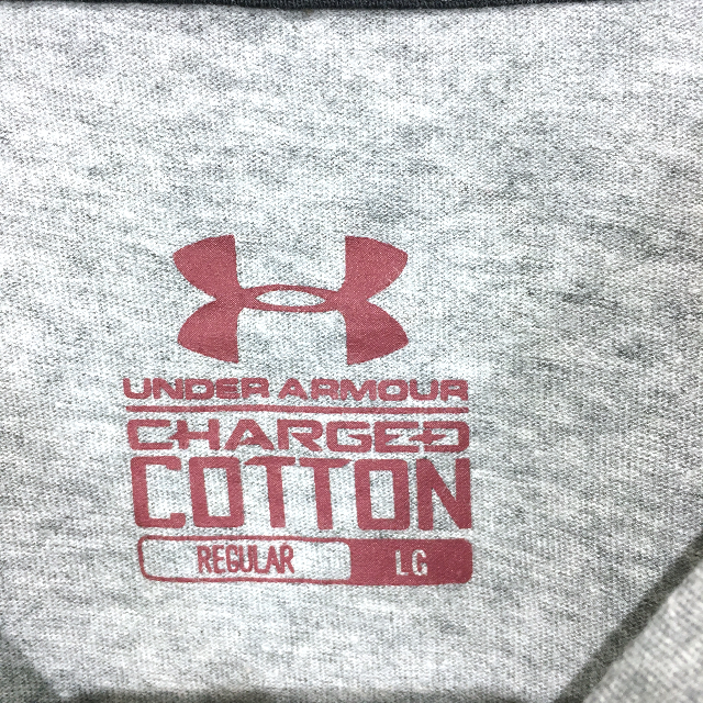 UNDER ARMOUR(アンダーアーマー)の〇大人気☆アンダーアーマー☆半袖Ｔシャツ☆L☆グレー☆ロゴ刺繍☆I12〇 メンズのトップス(Tシャツ/カットソー(半袖/袖なし))の商品写真