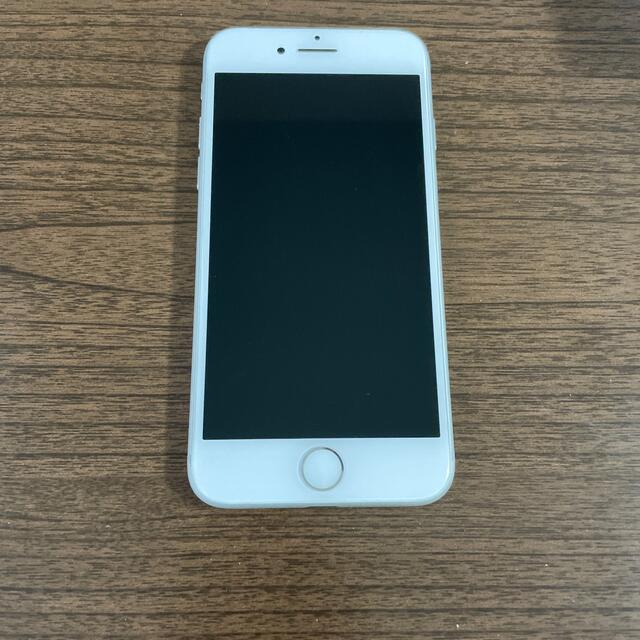 Apple(アップル)のiphone 7 32GB スマホ/家電/カメラのスマートフォン/携帯電話(スマートフォン本体)の商品写真