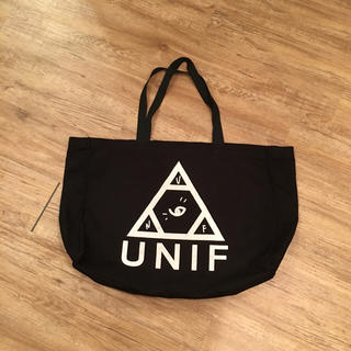 ユニフ(UNIF)のUNIF デカトート バッグ 非売品(トートバッグ)
