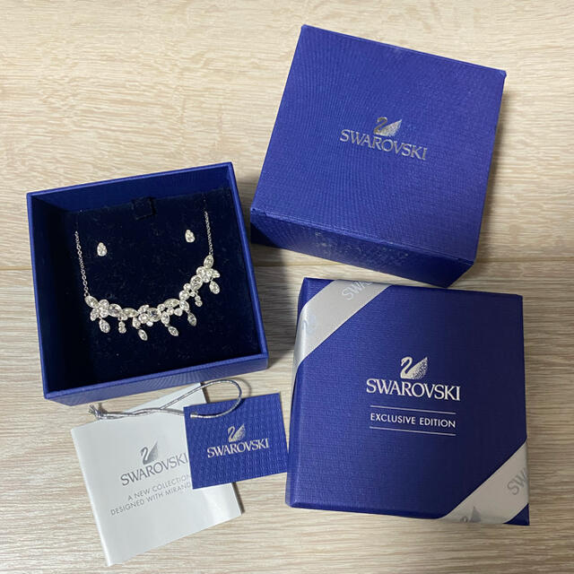 SWAROVSKI ネックレス ピアス セット