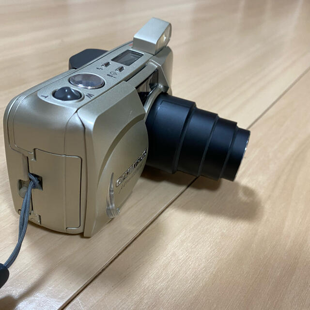 OLYMPUS(オリンパス)のOlympus μ[mju:] ZOOM140 コンパクトフィルムカメラ　実働品 スマホ/家電/カメラのカメラ(フィルムカメラ)の商品写真