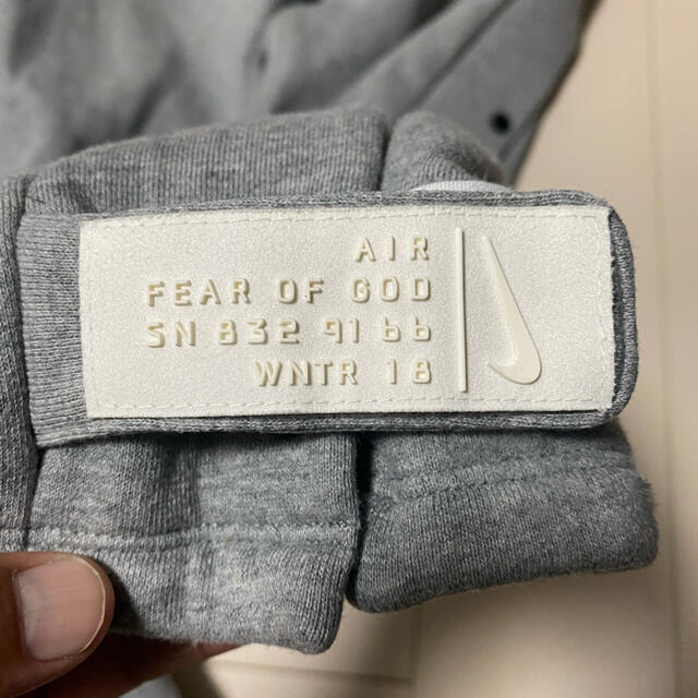 NIKE(ナイキ)の★18AW NIKE NBA×fear of god ウォームアップパンツ  メンズのトップス(スウェット)の商品写真