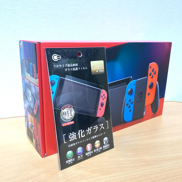 PS4Nintendo Switch  本体＋保護フィルム　新品　未開封　店舗印あり