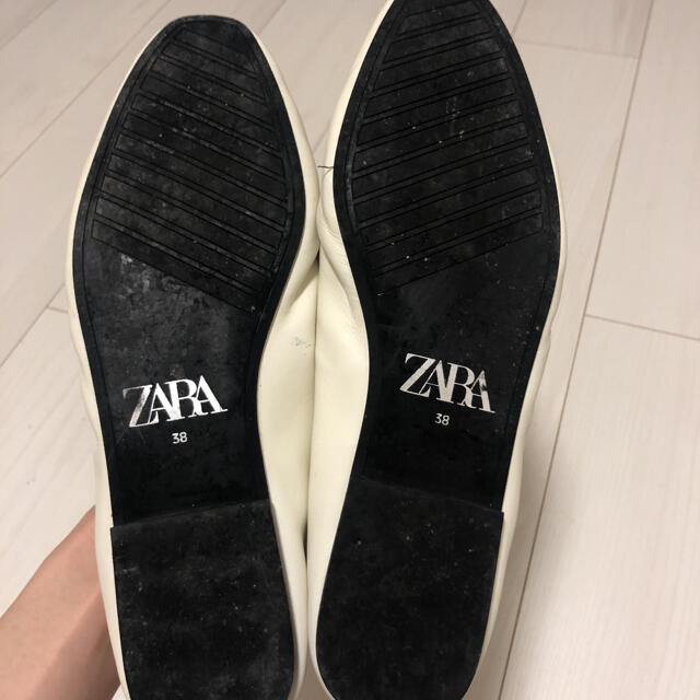 ZARA(ザラ)のZARA パンプス　100%牛皮 レディースの靴/シューズ(バレエシューズ)の商品写真